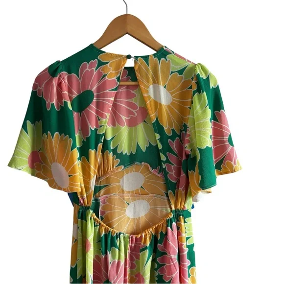 ASOS DESIGN Angel Sleeve Midi Dress Open Back in Large Floral Print Size 4 - Picture 7 of 9